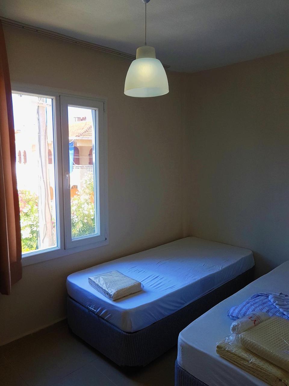 Ata Apart Hotels Urkmez Екстер'єр фото